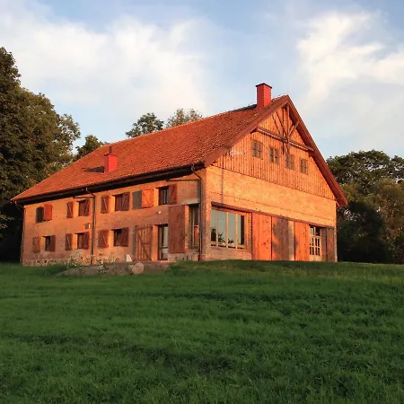 Spichlerz Nad Jeziorem Dadaj Mazury *