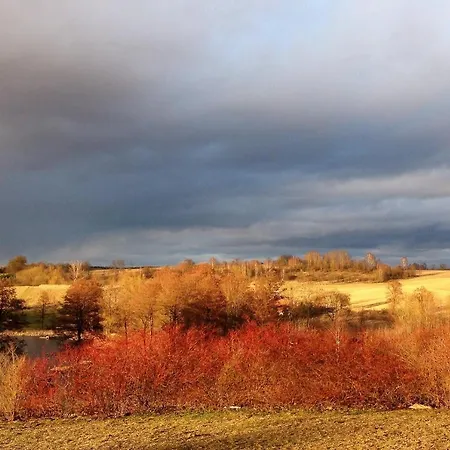 Spichlerz Nad Jeziorem Dadaj Mazury