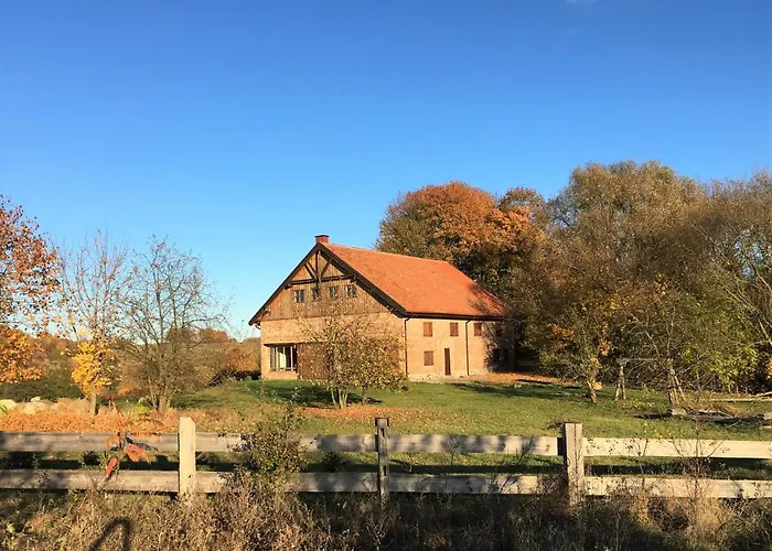 بيت للعطل Spichlerz Nad Jeziorem Dadaj Mazury بيسكوبييت